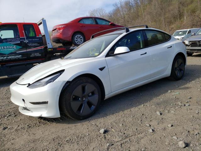 5YJ3E1EBXNF106799  tesla model 3 2022 IMG 0