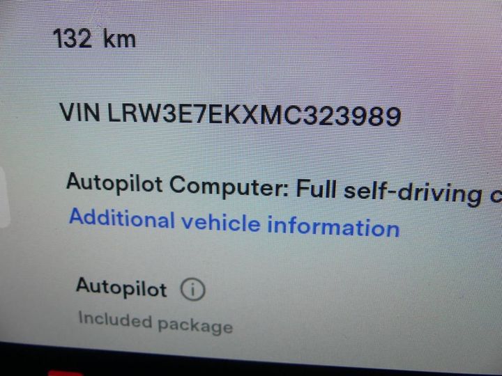 LRW3E7EKXMC323989  tesla model 3 2021 IMG 3