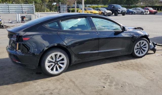 5YJ3E1EA0NF369648  tesla model 3 2022 IMG 2