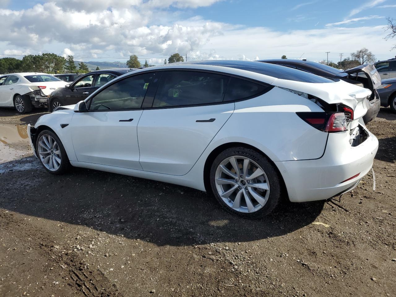 5YJ3E1EA1NF202859  tesla model 3 2022 IMG 1