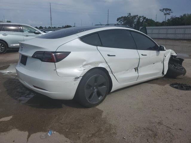 5YJ3E1EA1NF230709  tesla model 3 2022 IMG 2