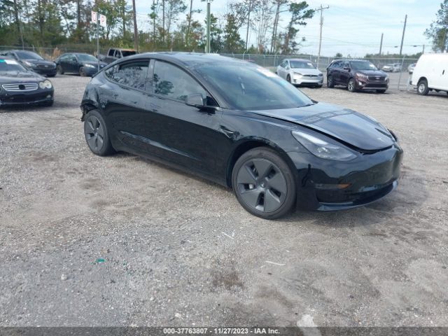 5YJ3E1EA6NF330899  tesla model 3 2022 IMG 0