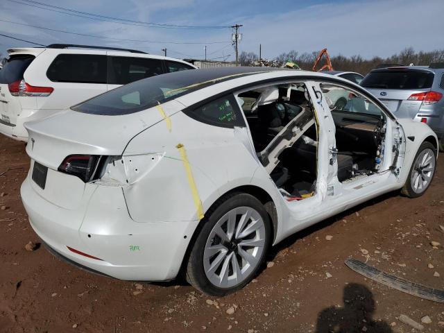 5YJ3E1EA7NF208536  tesla model 3 2022 IMG 2