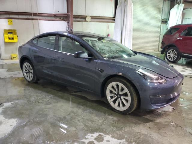 5YJ3E1EA7NF372143  tesla model 3 2022 IMG 3