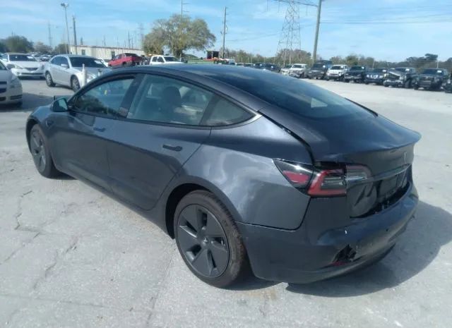 5YJ3E1EA8NF372801  tesla model 3 2022 IMG 2