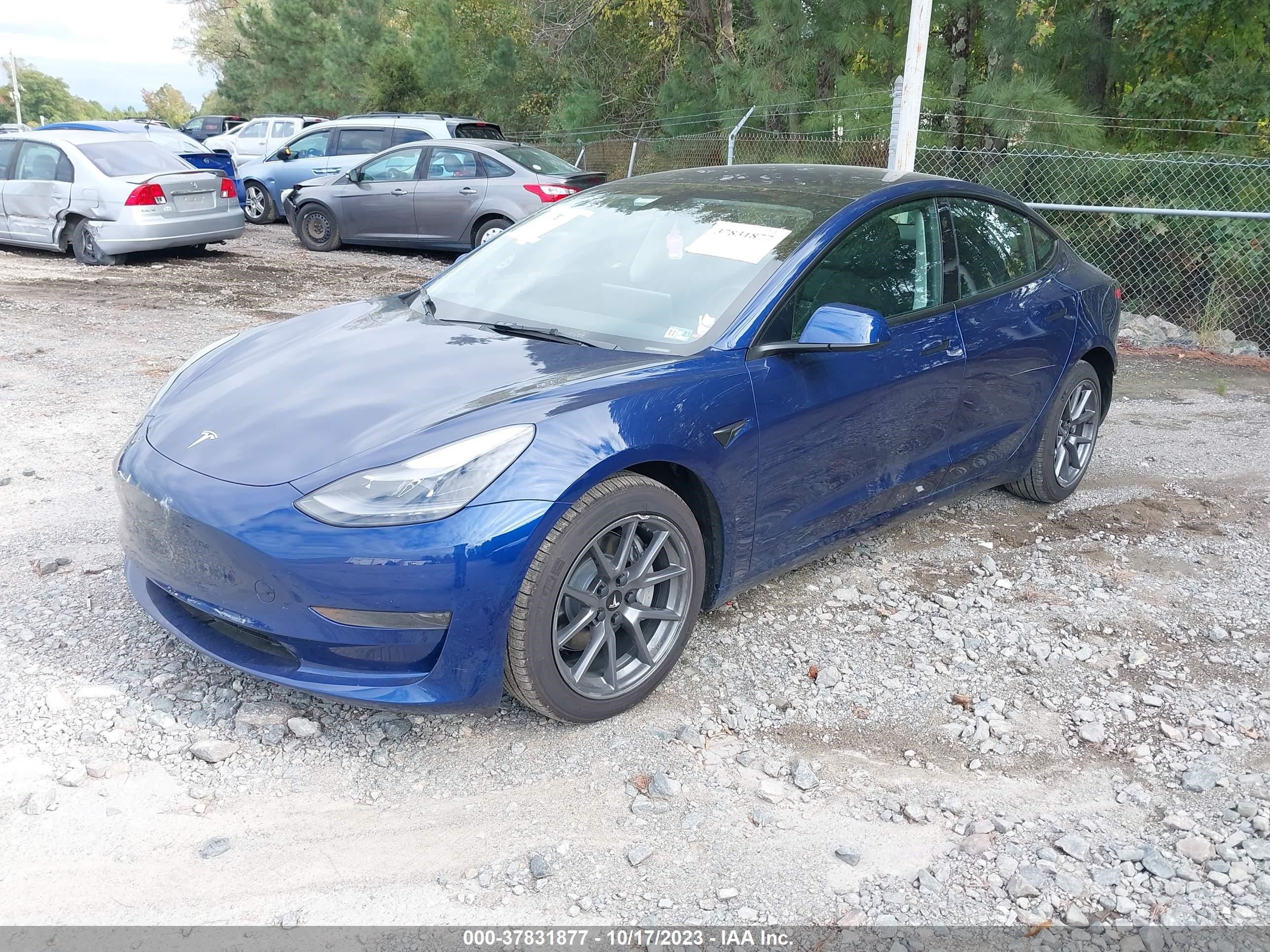 5YJ3E1EA8PF418629  tesla model 3 2023 IMG 1