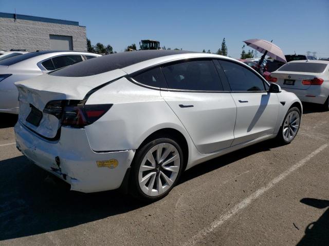 5YJ3E1EB1NF137584  tesla model 3 2022 IMG 2