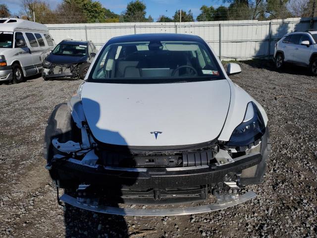 5YJ3E1EB1NF271883  tesla model 3 2022 IMG 4