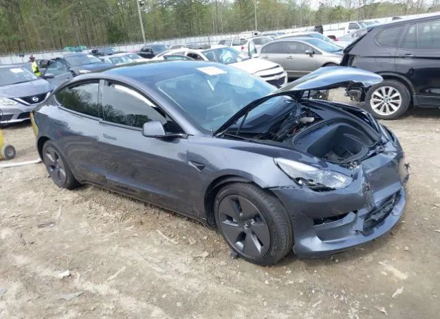 5YJ3E1EB2NF331668  tesla model 3 2022 IMG 0