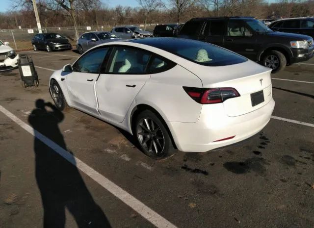 5YJ3E1EB3NF183157  tesla model 3 2022 IMG 2