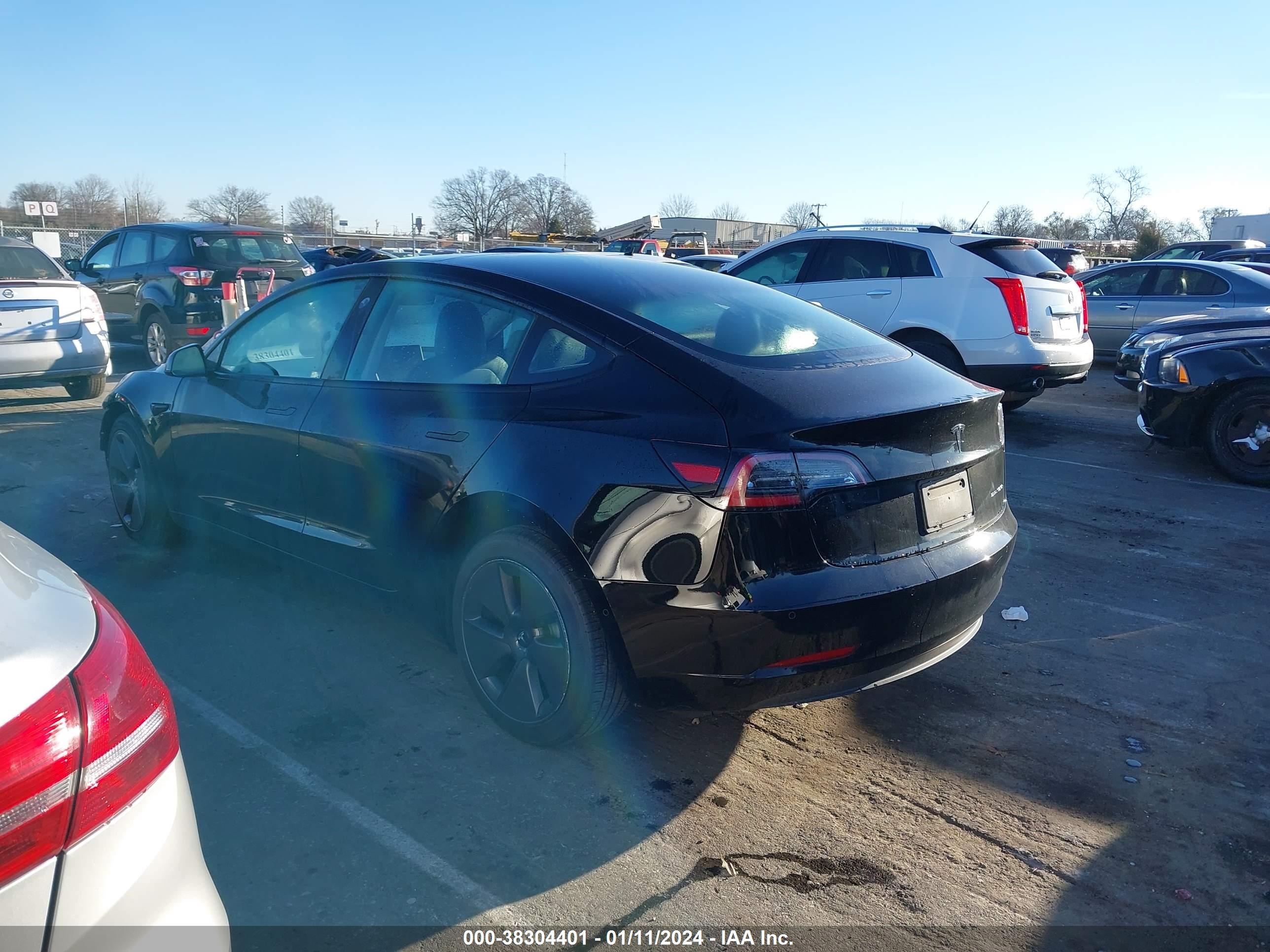 5YJ3E1EB3NF334806  tesla model 3 2022 IMG 2