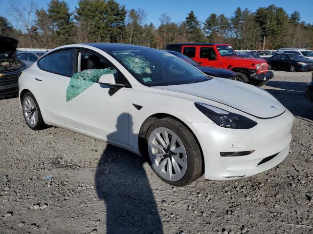 5YJ3E1EB4NF351677  tesla model 3 2022 IMG 3