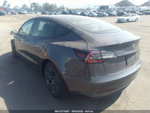 5YJ3E1EB5NF199442  tesla model 3 2022 IMG 2