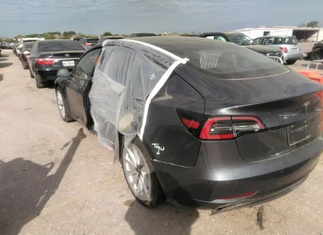 5YJ3E1EB5NF254441  tesla model 3 2022 IMG 2