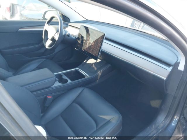 5YJ3E1EB5NF271496  tesla model 3 2022 IMG 4