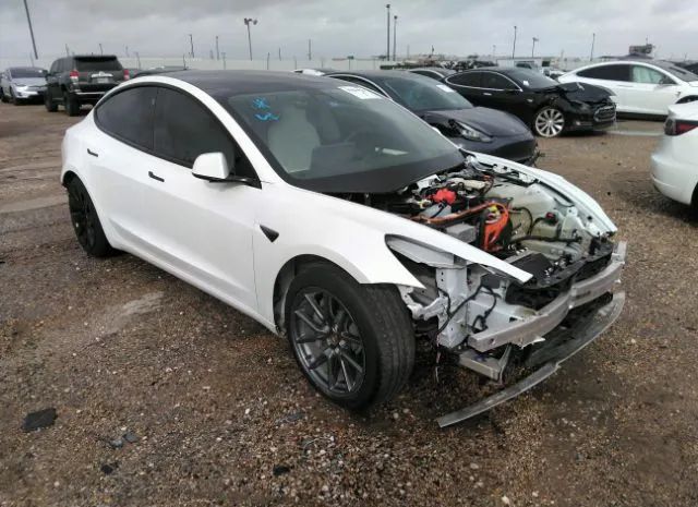 5YJ3E1EB6NF153943  tesla model 3 2022 IMG 0