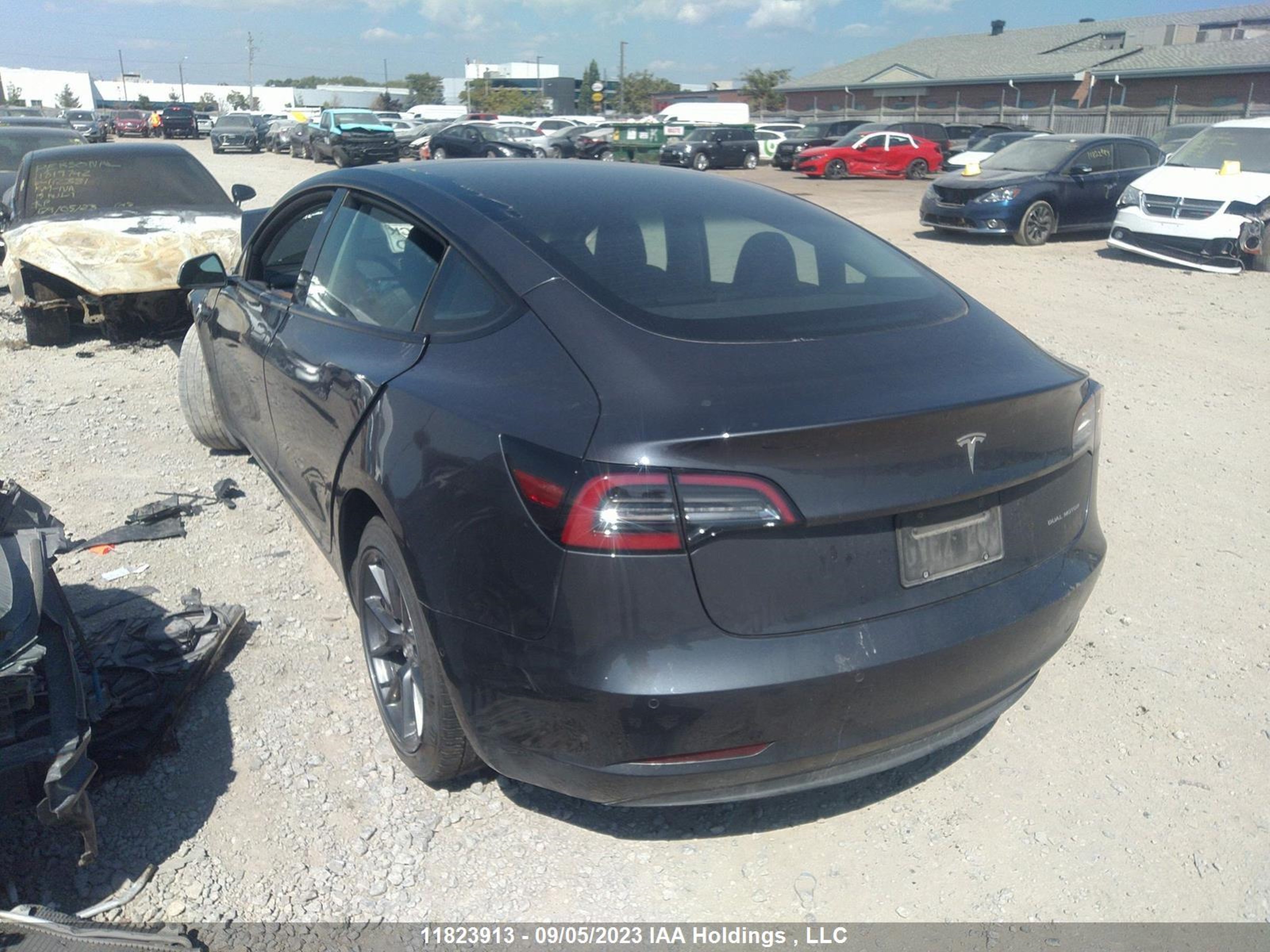 5YJ3E1EB6NF244064  tesla model 3 2022 IMG 2