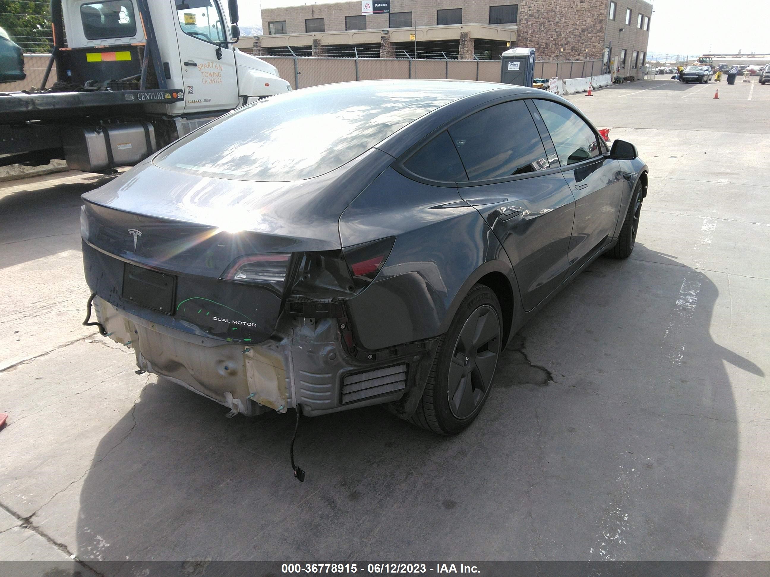 5YJ3E1EB6NF314968  tesla model 3 2022 IMG 3