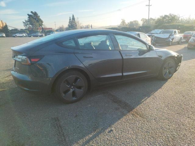 5YJ3E1EB7NF175241  tesla model 3 2022 IMG 2