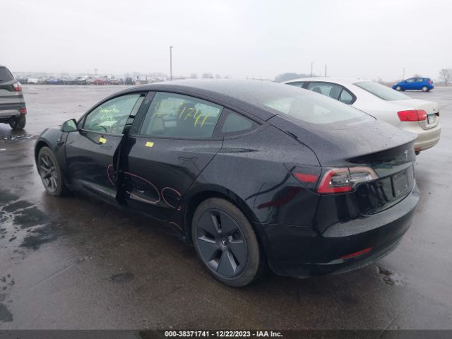 5YJ3E1EB7NF244056  tesla model 3 2022 IMG 2