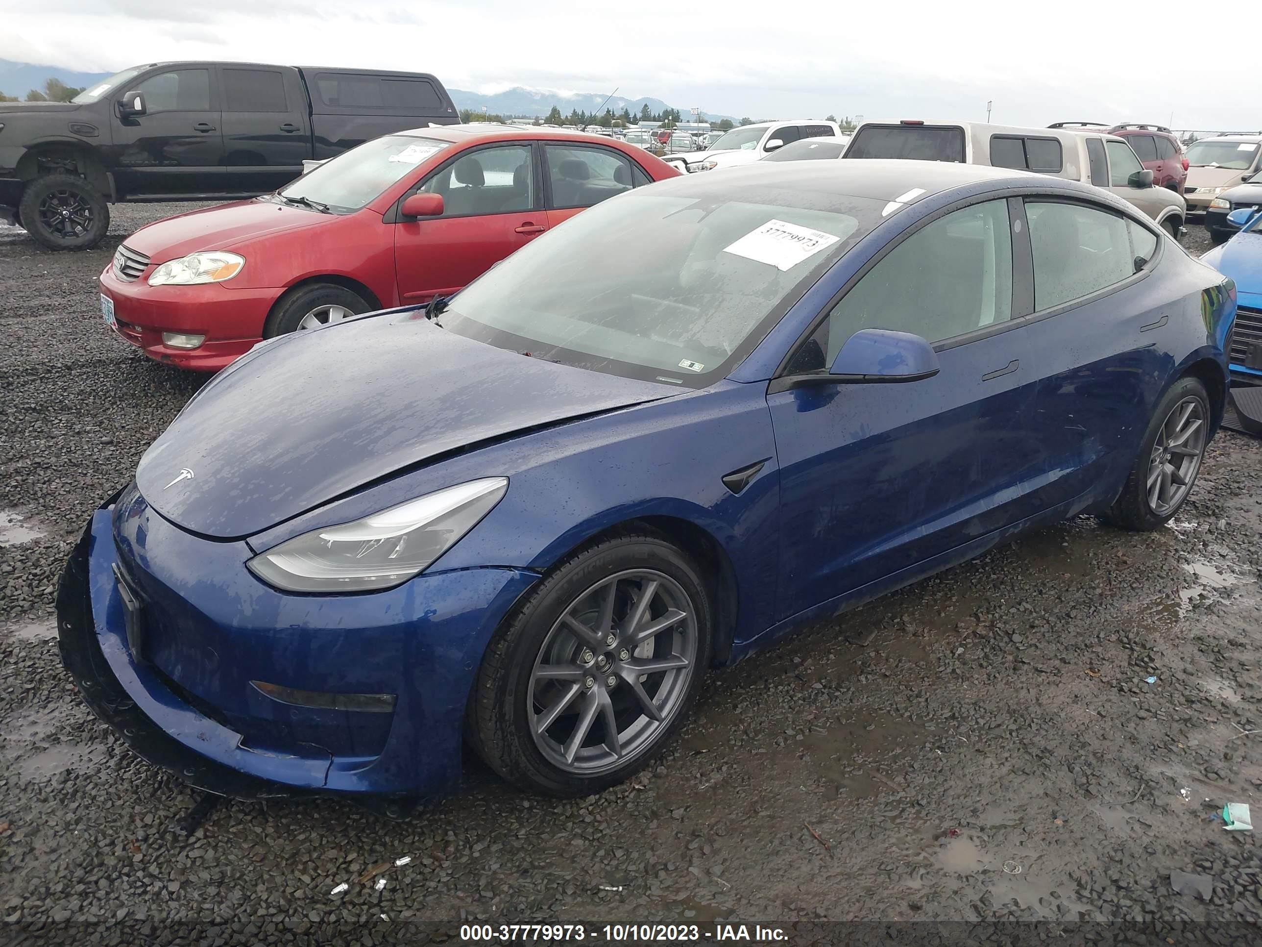 5YJ3E1EB7NF270902  tesla model 3 2022 IMG 1