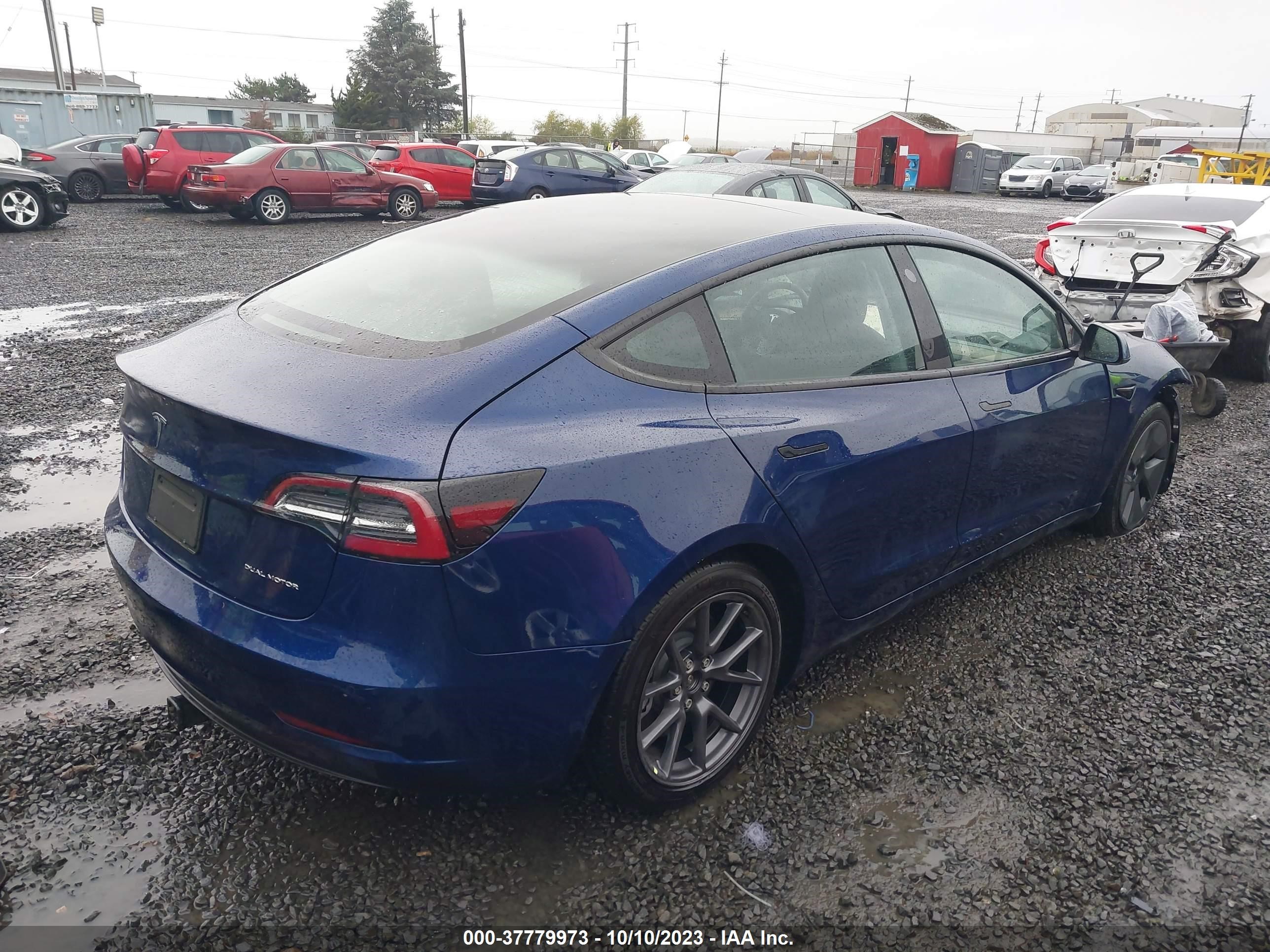 5YJ3E1EB7NF270902  tesla model 3 2022 IMG 3