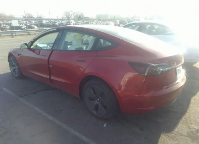 5YJ3E1EB8NF232353  tesla model 3 2022 IMG 2