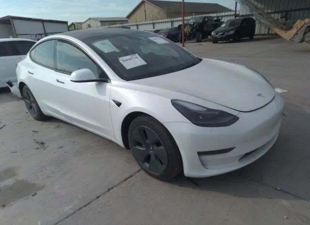 5YJ3E1EB8NF257883  tesla model 3 2022 IMG 0