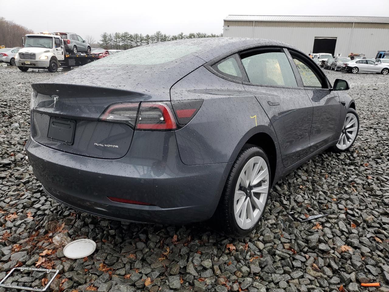 5YJ3E1EB8NF338253  tesla model 3 2022 IMG 3