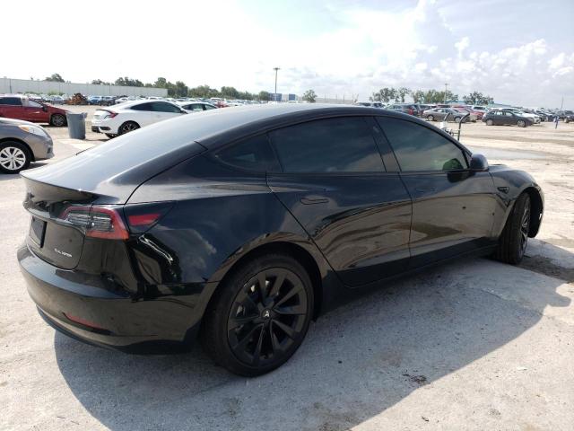 5YJ3E1EB9NF121164  tesla model 3 2022 IMG 2