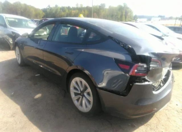 5YJ3E1EB9NF177380  tesla model 3 2022 IMG 2