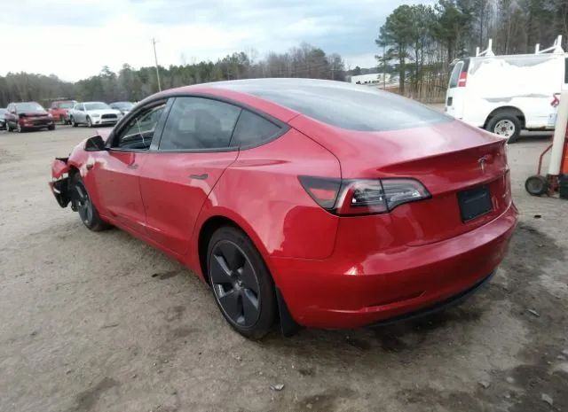 5YJ3E1EBXNF173788  tesla model 3 2022 IMG 2