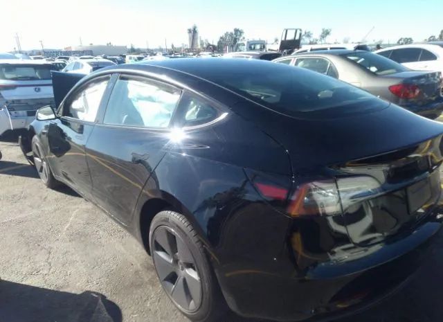 5YJ3E1EBXPF393502  tesla model 3 2022 IMG 2