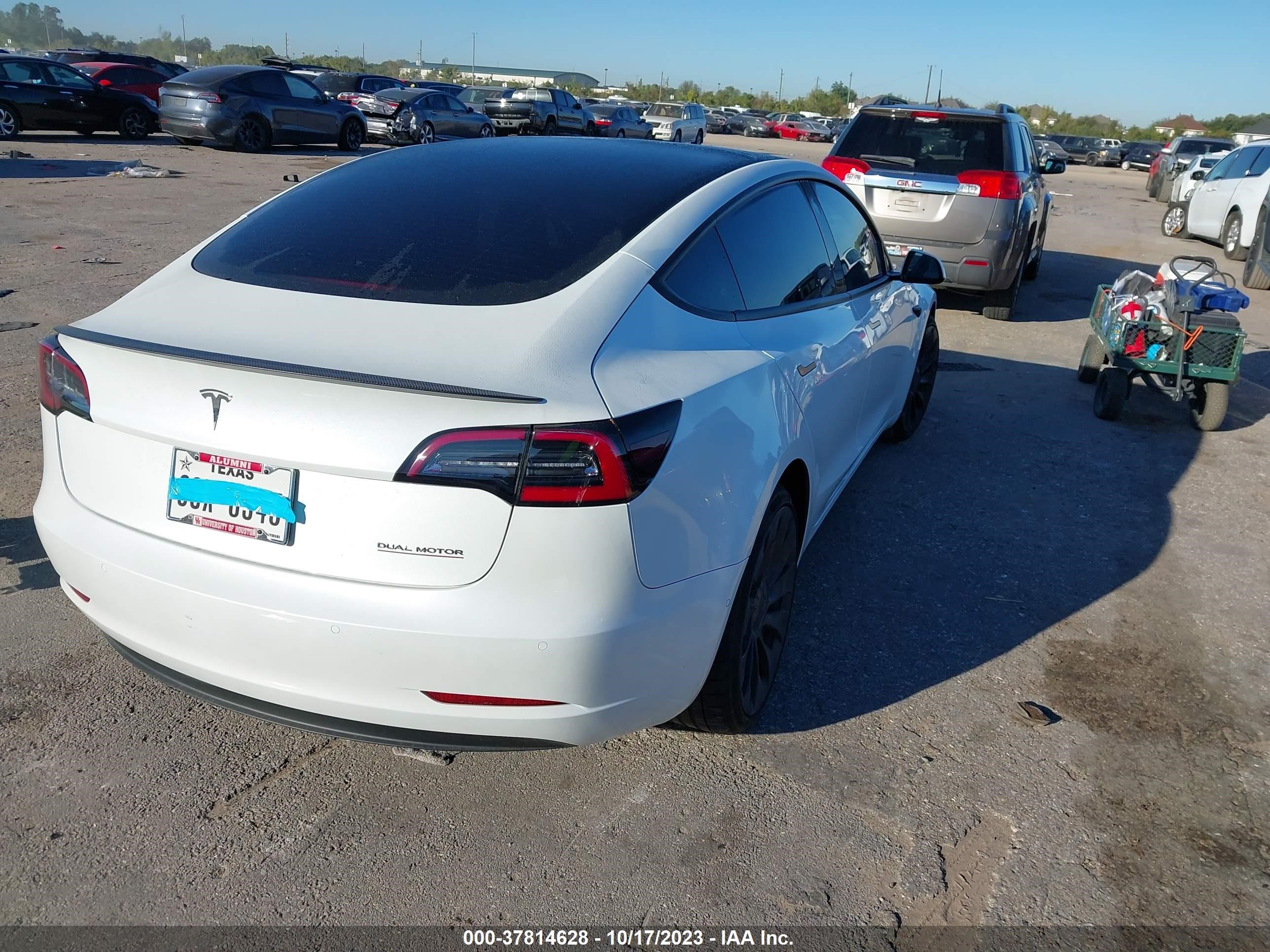 5YJ3E1EC3NF342008  tesla model 3 2022 IMG 3