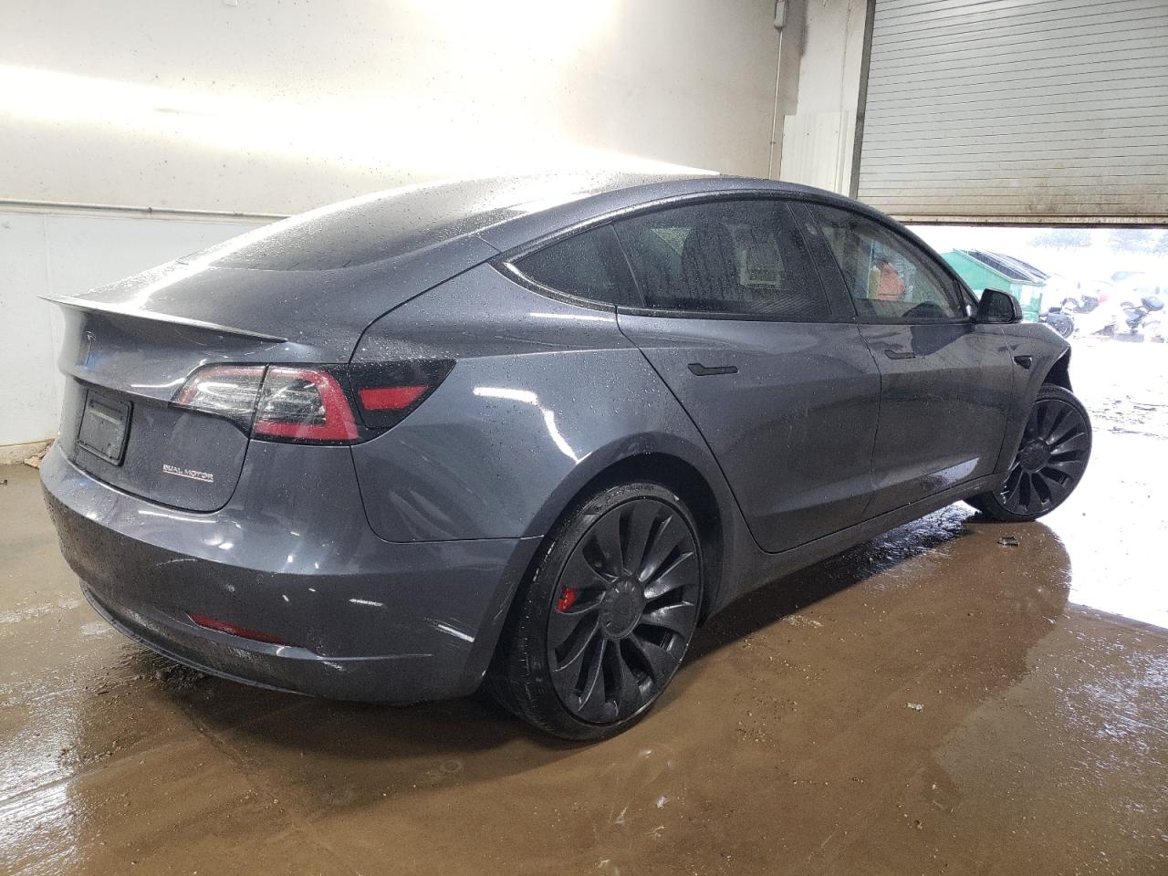 5YJ3E1EC5NF204390  tesla model 3 2022 IMG 2