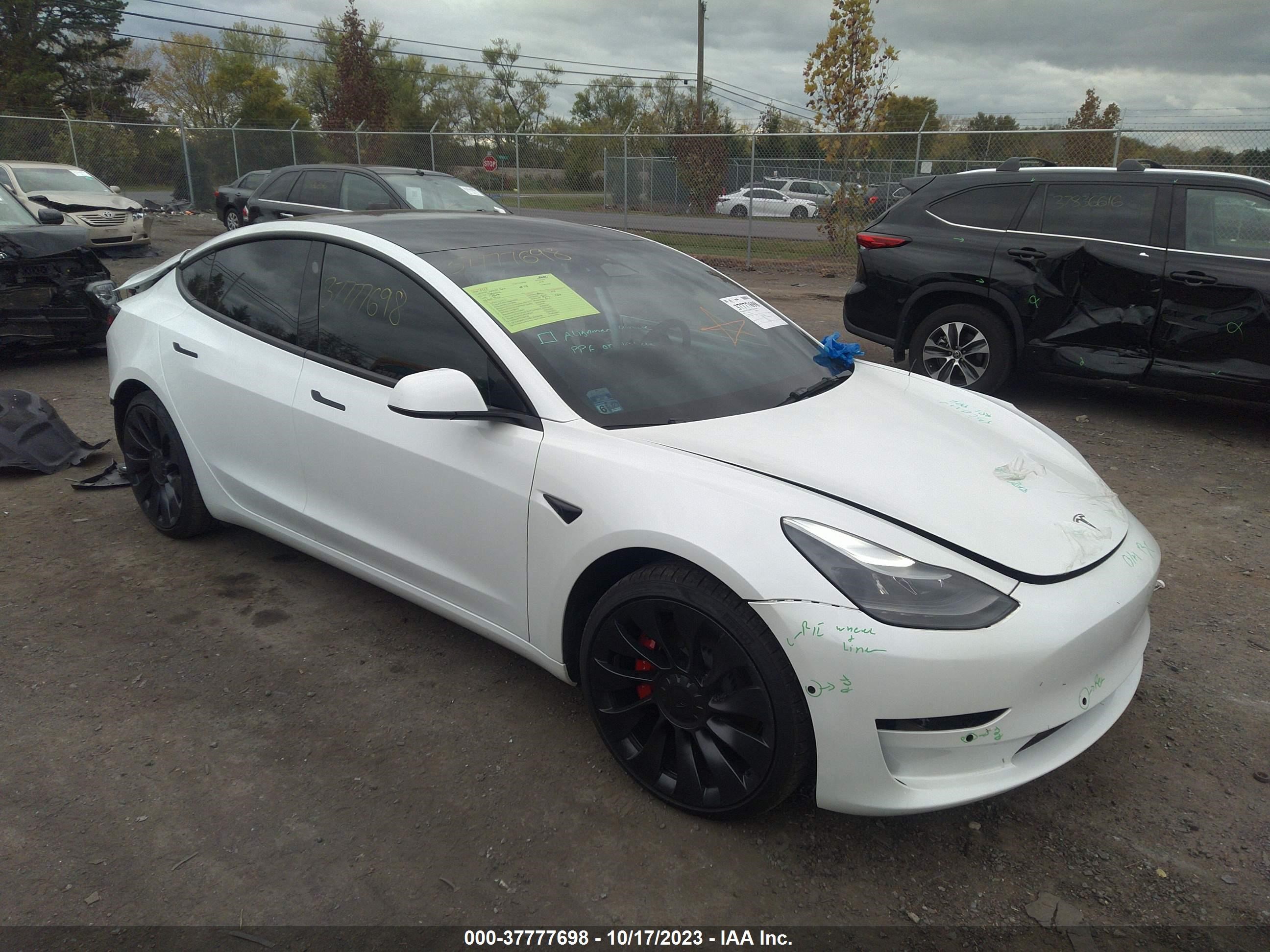 5YJ3E1EC5NF263956  tesla model 3 2022 IMG 0