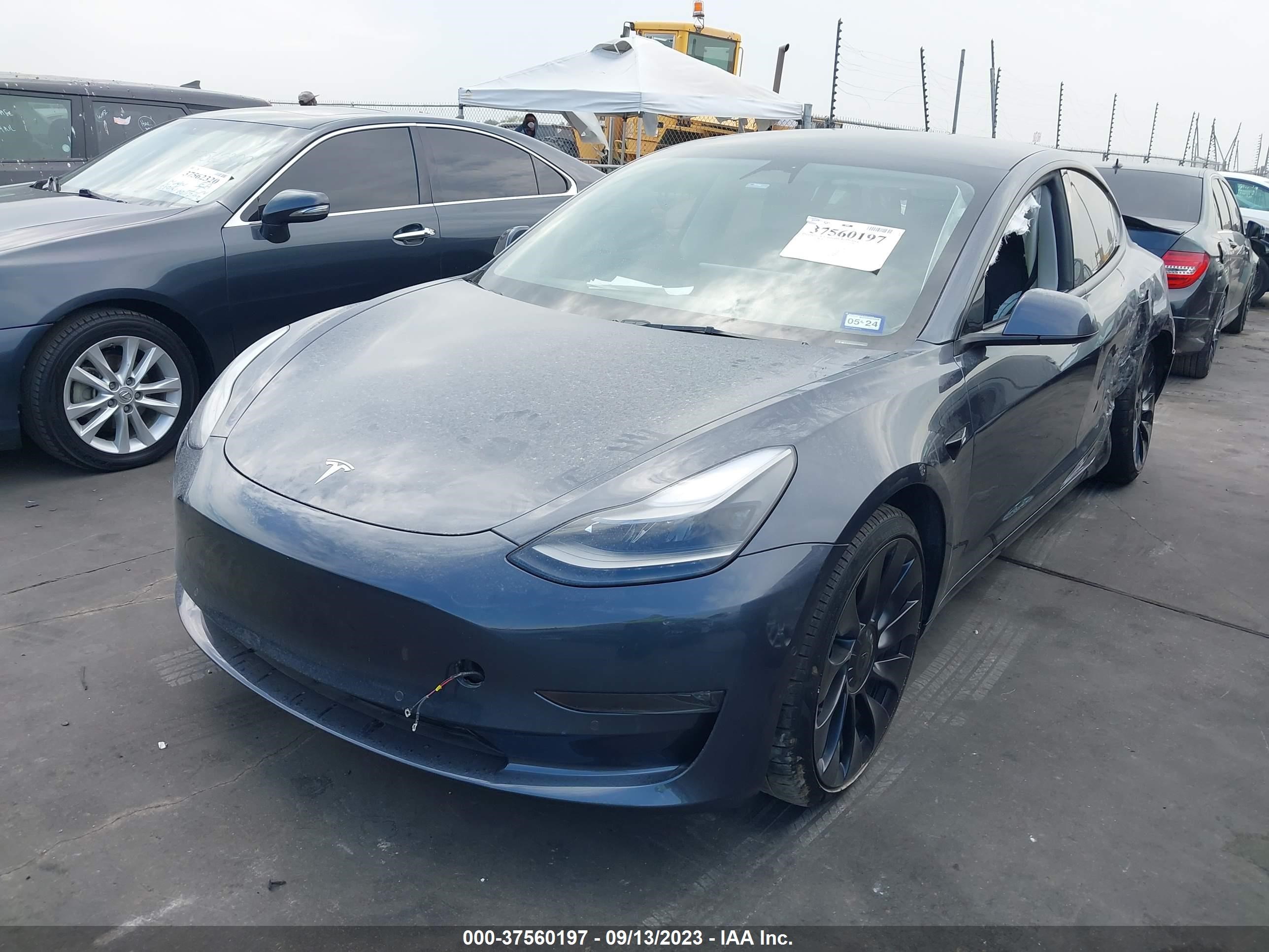 5YJ3E1EC7NF261867  tesla model 3 2022 IMG 1