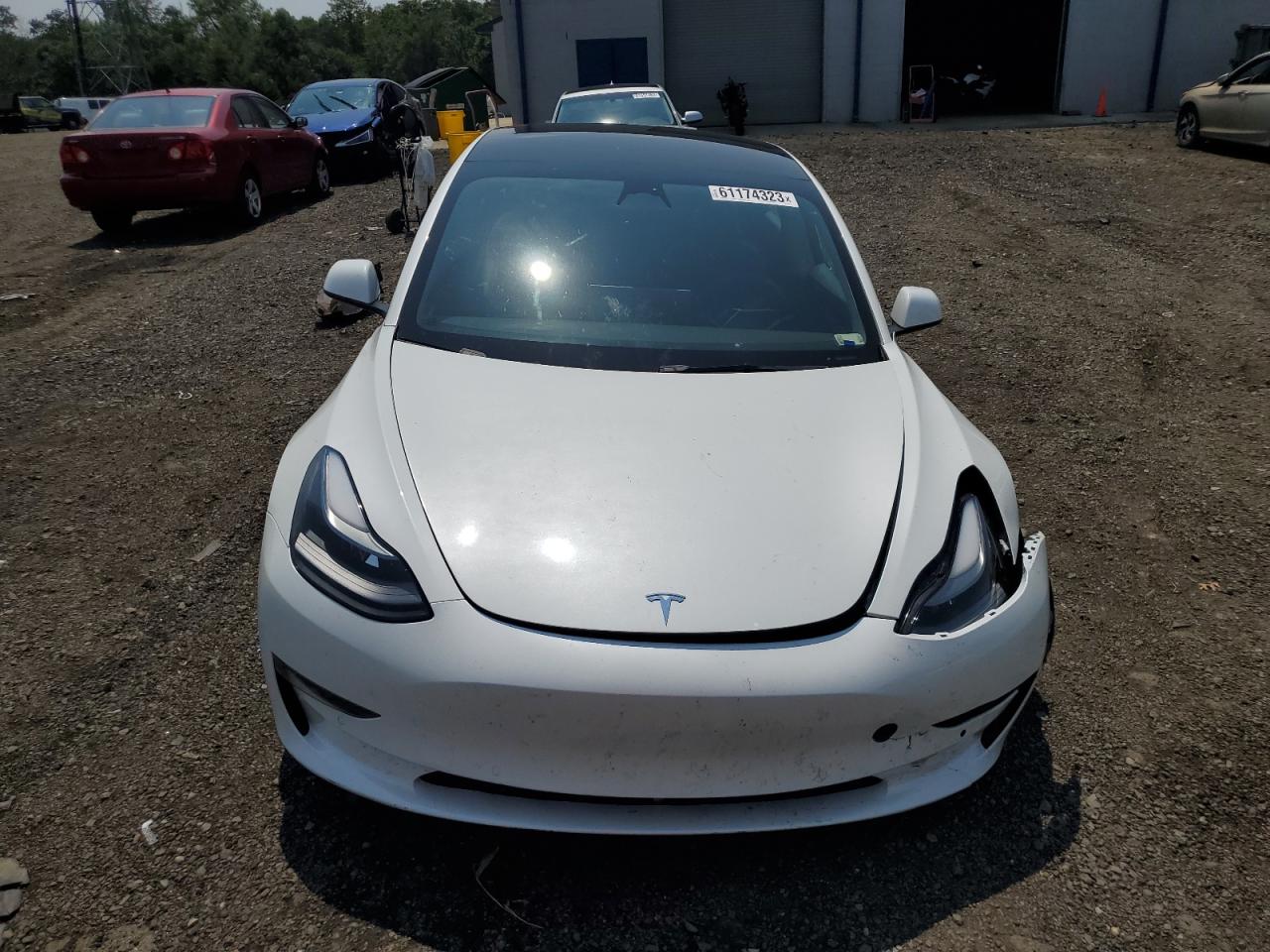 5YJ3E1ECXNF230421  tesla model 3 2022 IMG 4