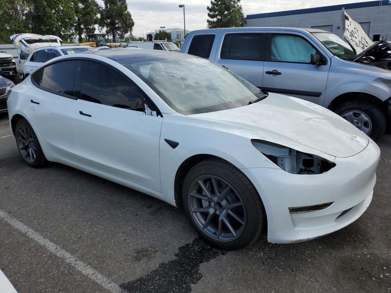 5YJ3E1EA5PF550702  tesla model 3 2023 IMG 3