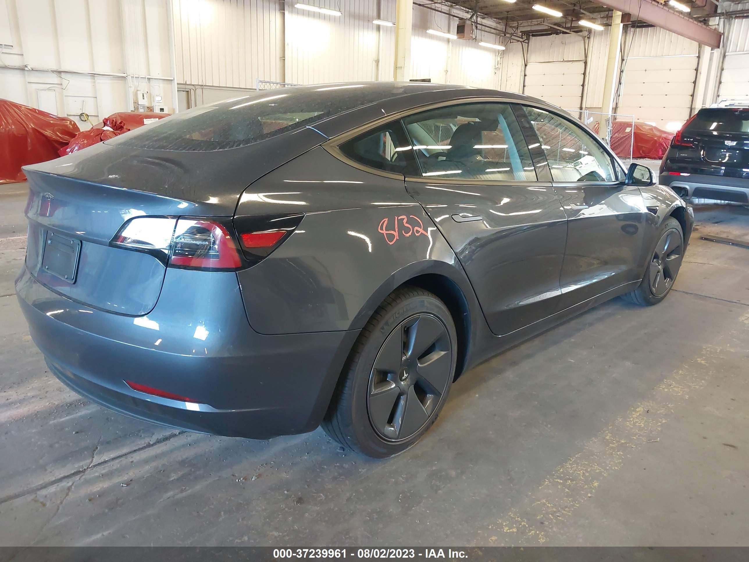 5YJ3E1EA7PF505681  tesla model 3 2023 IMG 3