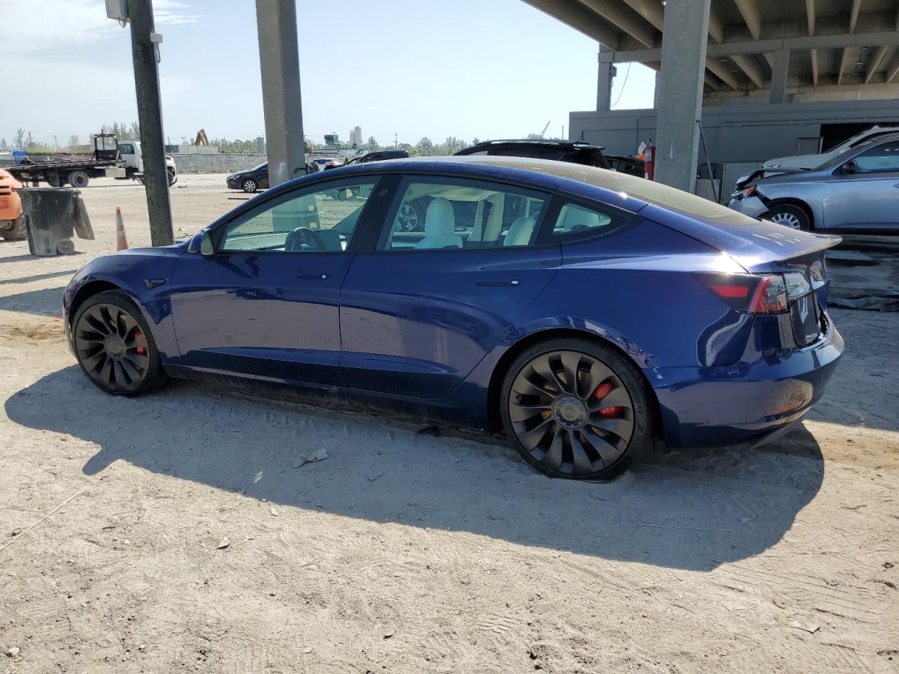 5YJ3E1EC8PF465015  tesla model 3 2023 IMG 1