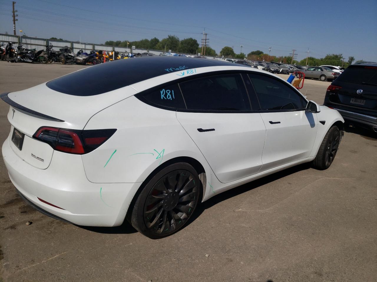 5YJ3E1EC8PF503519  tesla model 3 2023 IMG 2