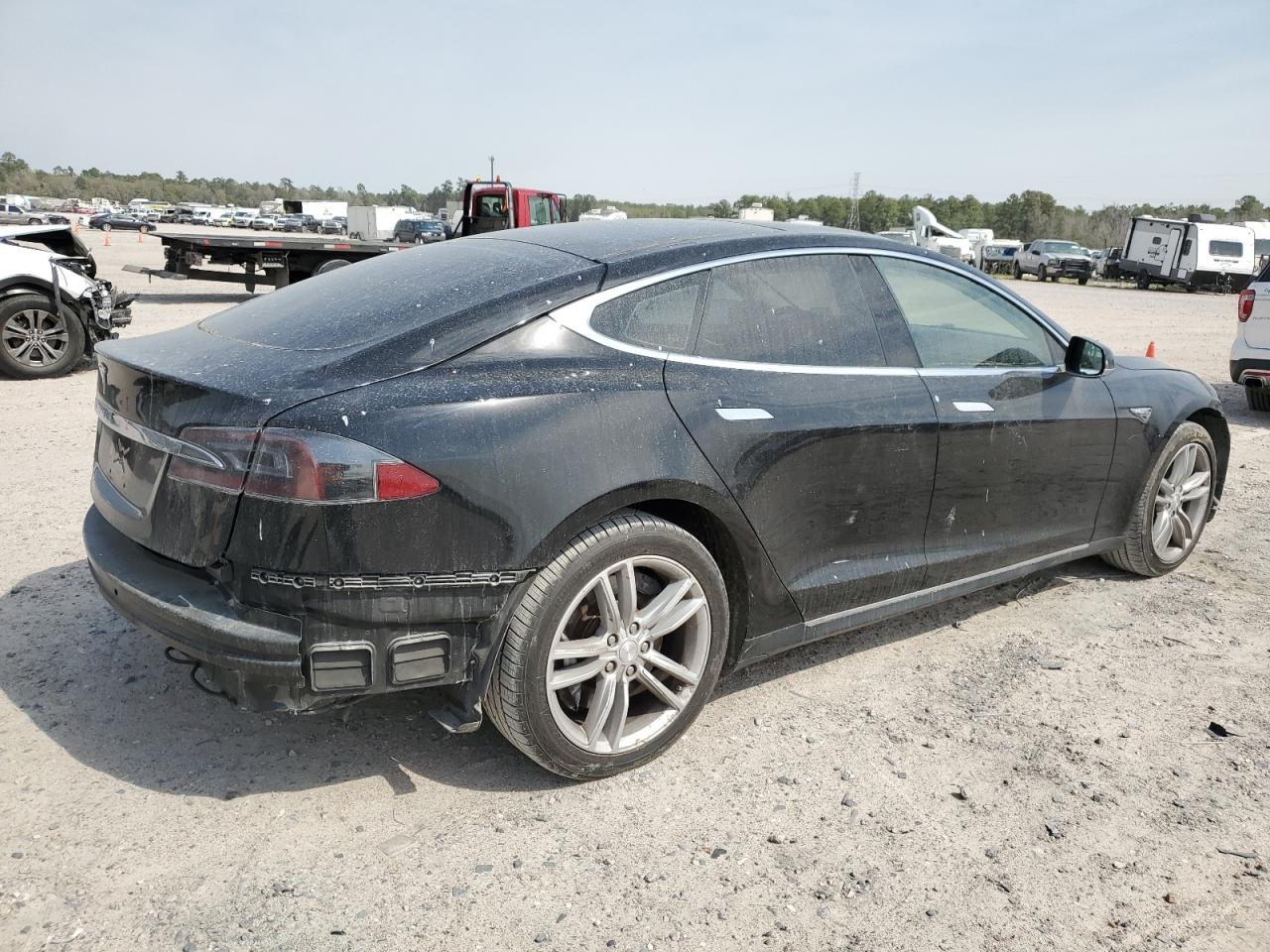 5YJSA1AC5DFP10328  tesla model s 2013 IMG 2