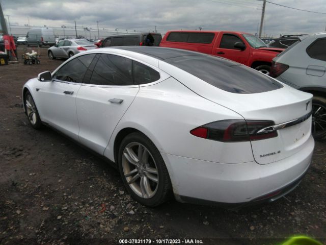 5YJSA1AG5DFP05004  tesla model s 2013 IMG 2