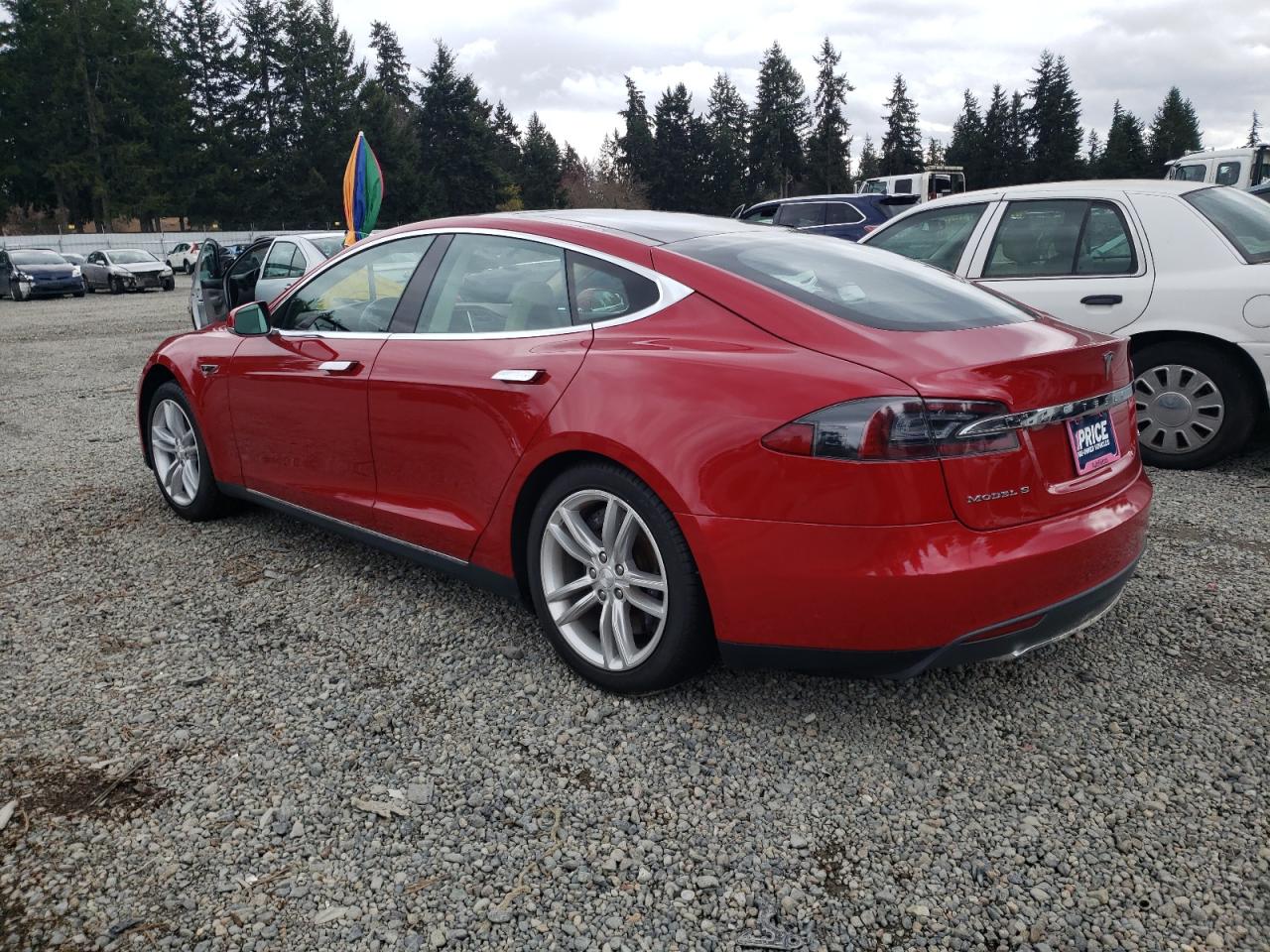 5YJSA1CN1DFP13399  tesla model s 2013 IMG 1