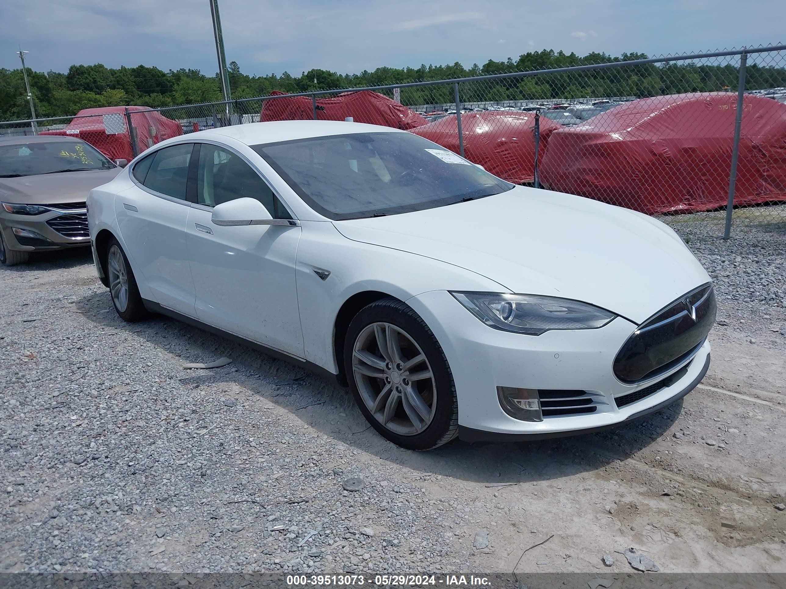 5YJSA1H14EFP40216  tesla model s 2014 IMG 0