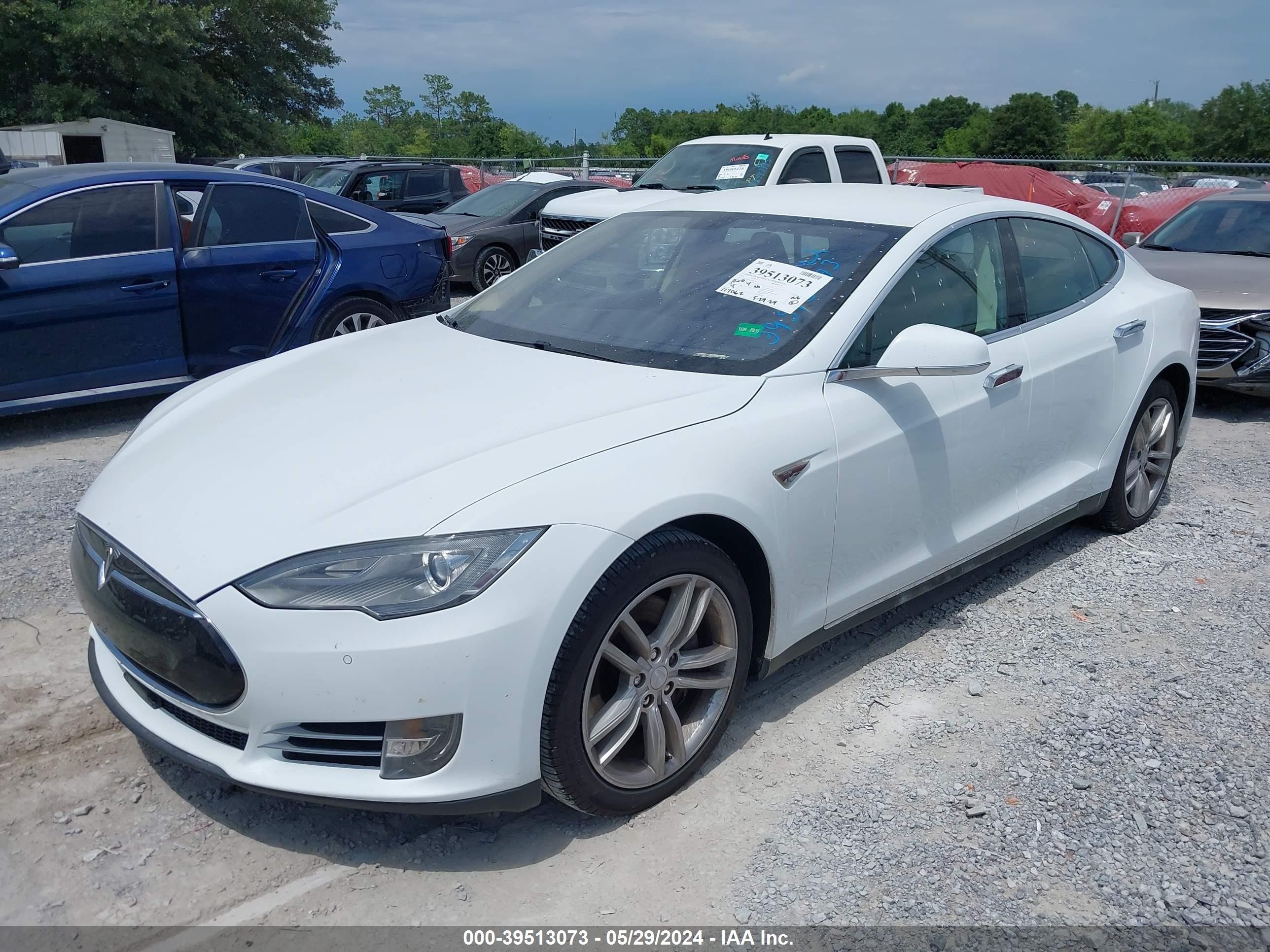 5YJSA1H14EFP40216  tesla model s 2014 IMG 1