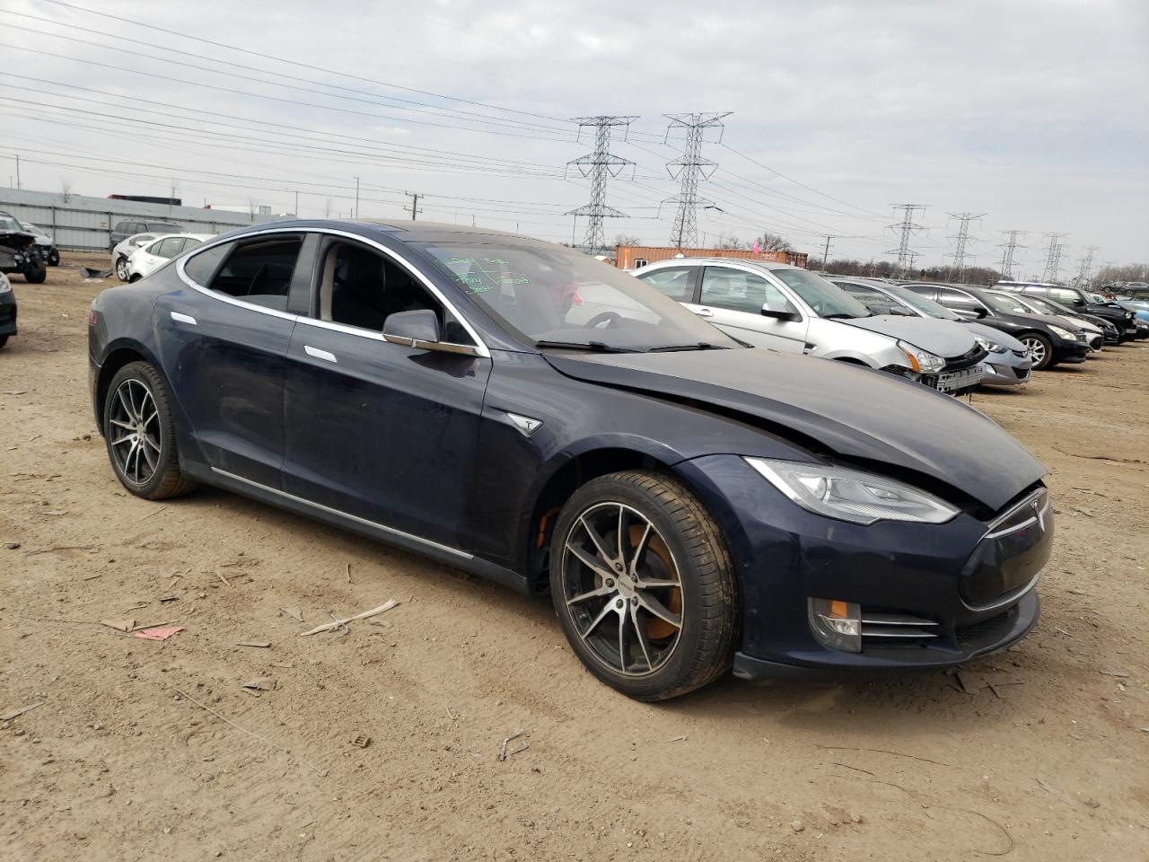 5YJSA1H18EFP62445  tesla model s 2014 IMG 3