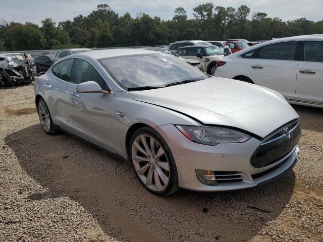 5YJSA1H1XEFP61412  tesla model s 2014 IMG 3