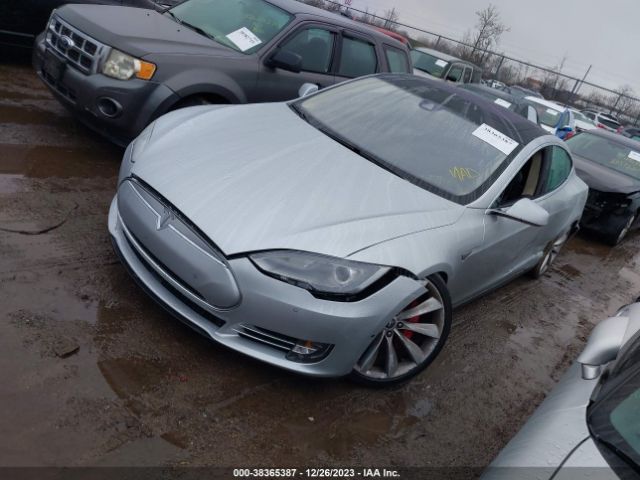 5YJSA1H23EFP64712  tesla model s 2014 IMG 1